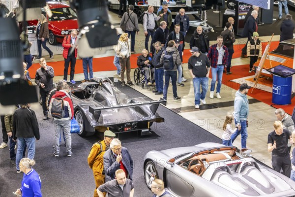 Retro Classics car show opens in Stuttgart. With over 90, 000 visitors and more than 900