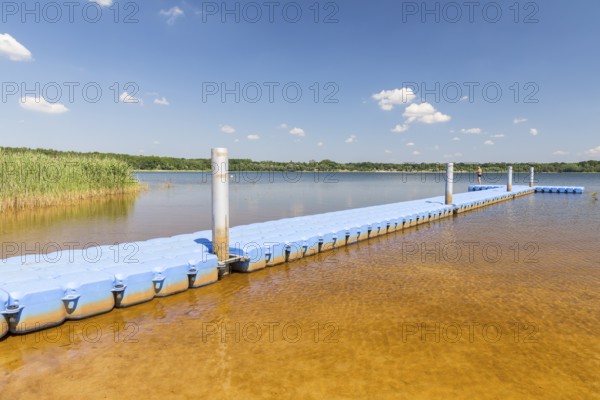 Pontoon jetty at the Dreiweiberner See bathing beach, Lusatian Lakeland, Lohsa, Saxony, Germany,