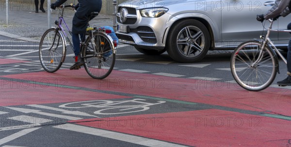 Red marked cycle path in the city centre, Berlin, Germany, Europe