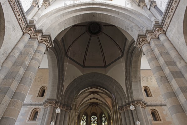 View into the crossing, St., Saint, Saint
