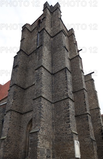 Built 1280-1390, Completed north-west tower, St., Sankt, Saint