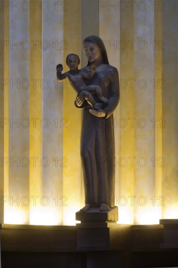 Figure of Mary with child with reconstructed lighting, St., Saint, Saint