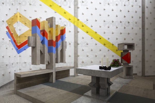 1966-1967 by Joachim G. Hanke, chancel with illusory perspective effect, St., Sankt, Saint