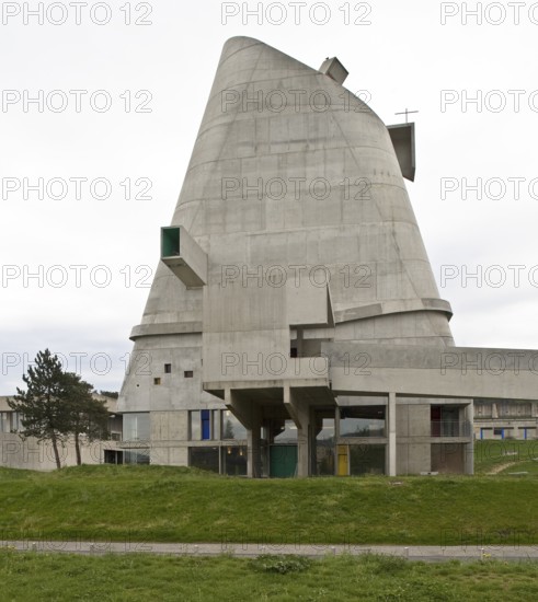Le Corbusier, 1970 to 2006 with interruptions, Street side, St., Sankt, Saint