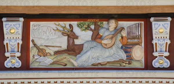 House to the wide hearth, allegory sense of hearing (Auditus)
