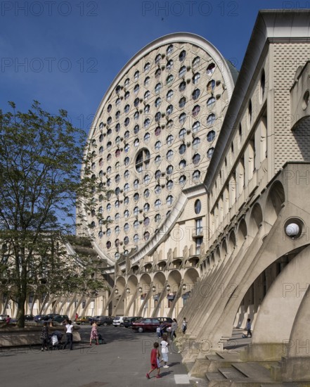 Marne-la-Vallée, Les Arénes de Picasso