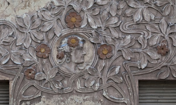 Alsleben (Saale) Art Nouveau façade relief 68936 Created around 1900 right side detail