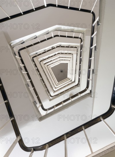 Krefeld, Philadelphiahochhaus, built in 1955 by Wilhelm Peiner, staircase