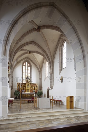 Choir with new folk altar, St., Saint, Saint