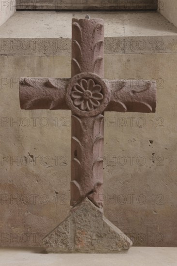 Monastery church, Romanesque cross from the west façade, now placed in the choir, St., Sankt, Saint