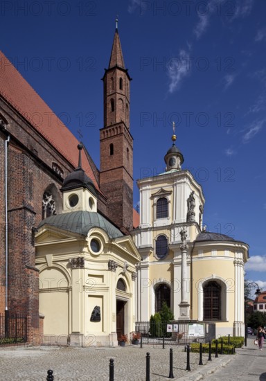 East parts from south-west, Mater Dolorosa Chapel on the right, built in 1725-27 by Christoph
