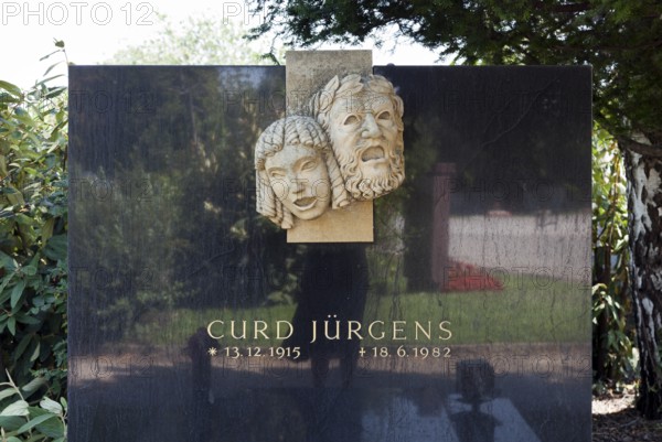 Tomb of Curd Jürgens, actor 1915-1982