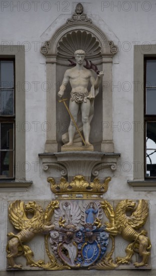 Coat of arms on the Old Castle, alliance coat of arms of the von Dohna and von Callenberg families,