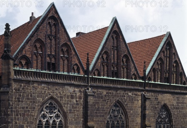 Gable on the south side, St., Sankt, Saint