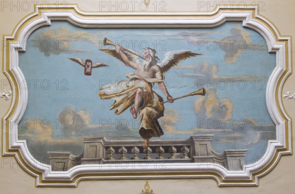 Staircase, ceiling painting: angel with trumpet and flying hourglass