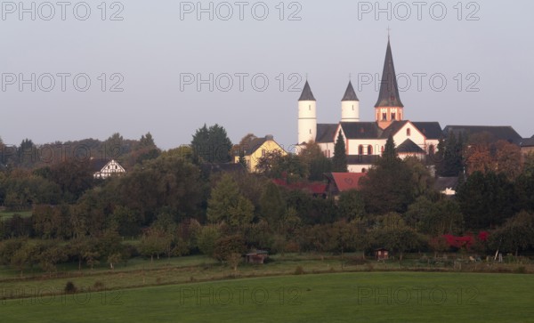 View from south-east at sunrise, St., Sankt, Saint