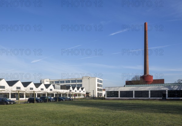 Krefeld, Vereingte Seidenweber AG Verseidag, boiler house built by Erich Holthoff in the style of