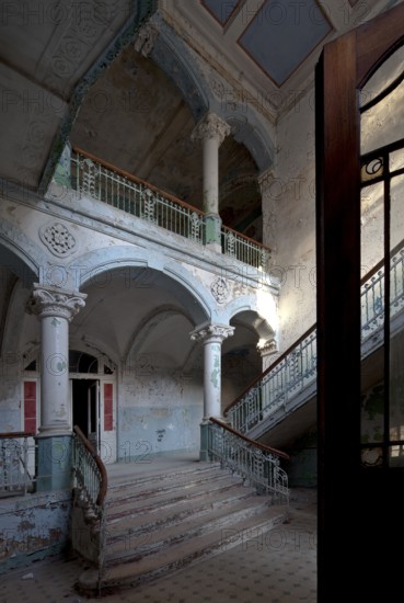 Pavilion for men, staircase to the north-east