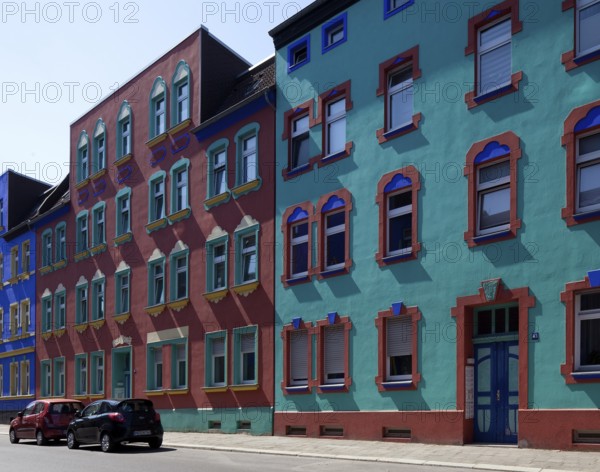 Magdeburg Otto-Richter-Straße southern part built 1904-16 colourfully redesigned from 1921 by Bruno