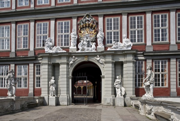 Wolfenbüttel, palace, entrance from the Baroque period