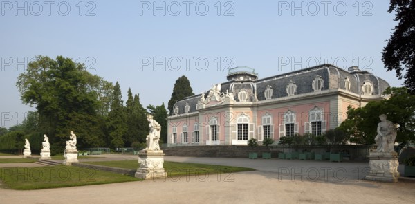 Düsseldorf, Benrath Palace, view from south-east