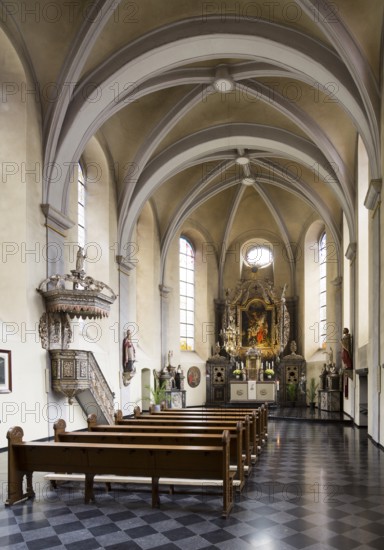 View to the east, St., Sankt, Saint