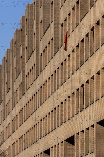 Maastricht, Stoa Residential Complex, residential complex 1993-2002 by Luigi Snozzi, Maasseite