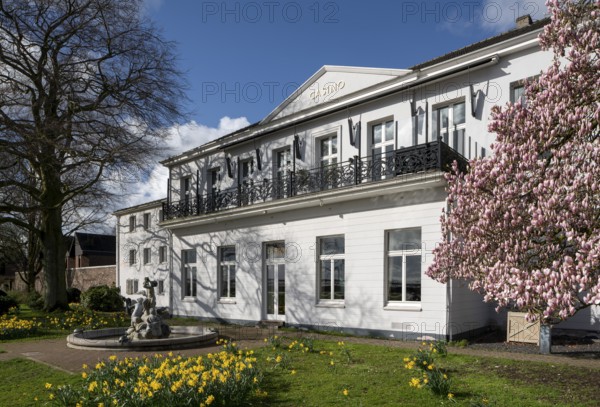 Krefeld, Ürdingen, Casino, built in 1833, façade facing the Rhine