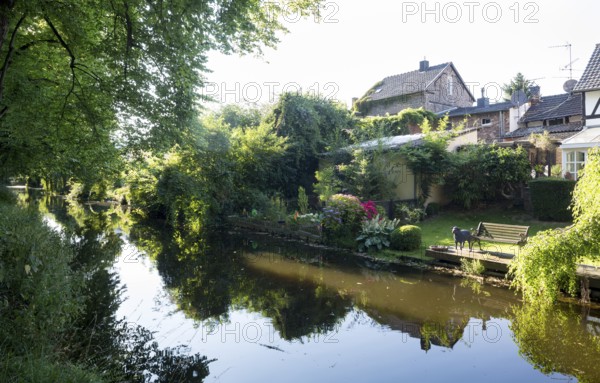 Erftstadt-Lechenich, residential buildings on the moat/on the Zehntwall