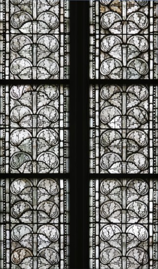 Apex chapel of the ambulatory, centre window with oak leaves, St., Sankt, Saint