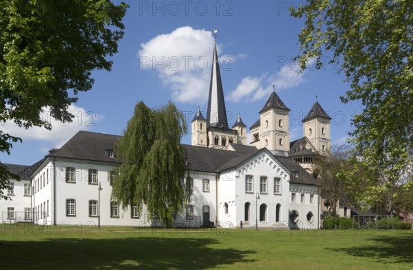 Brauweiler near Pulheim, abbey church of St Nicholas, complete complex with chapter house, view