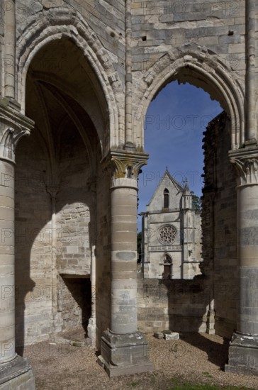 Fontaine-Chaalis, Royal Abbey of Chaalis, North Conche View to the east to the Chapelle Ste-Marie