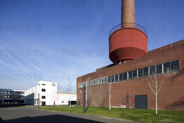 Krefeld, Vereingte Seidenweber AG Verseidag, boiler house built by Erich Holthoff in the style of
