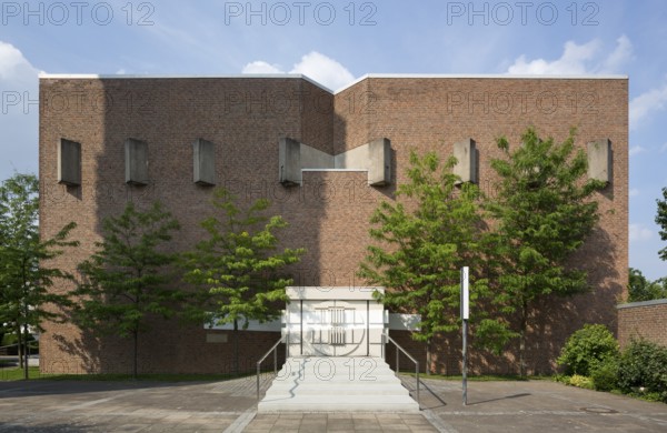 1966-1967 by Joachim G. Hanke, south facade, St., Sankt, Saint