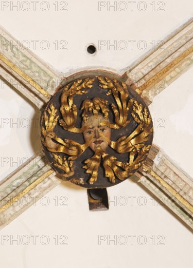 Leaf mask on the keystone in the south aisle, St., Sankt, Saint