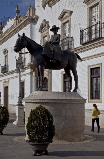 Seville, equestrian statue. Doña María de las Mercedes Christina Genara Isabel Luísa Carolina