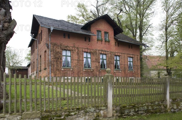 Renthendorf/Thuringia Alfred-Brehm-Haus. Zoologist. Brehm's animal life