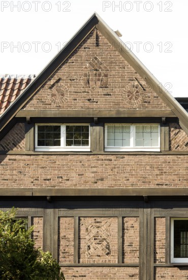 North-east side, built ca. 1933-1935, architect: Friedrich Kühnen, gabled pitched roof