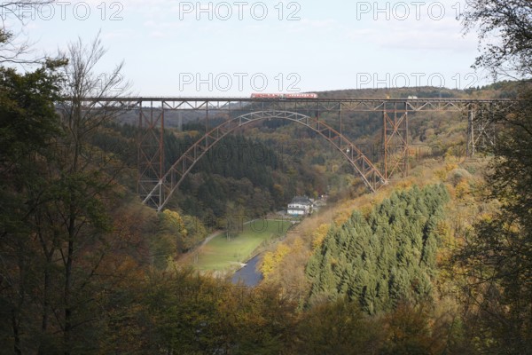 Germany's highest railway bridge 1893-1897, 107 metres high, 465 metres long
