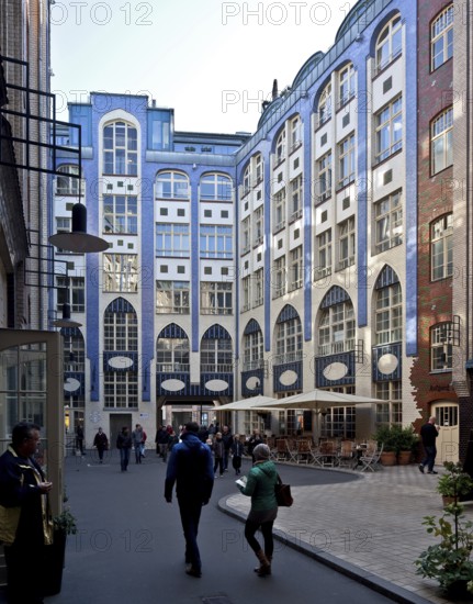 Façade design August Endell, former residential and commercial courtyards, now mixed use, courtyard