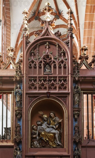 Chapel of Grace in the north-west corner of the church, altar with images of grace, St., Sankt,