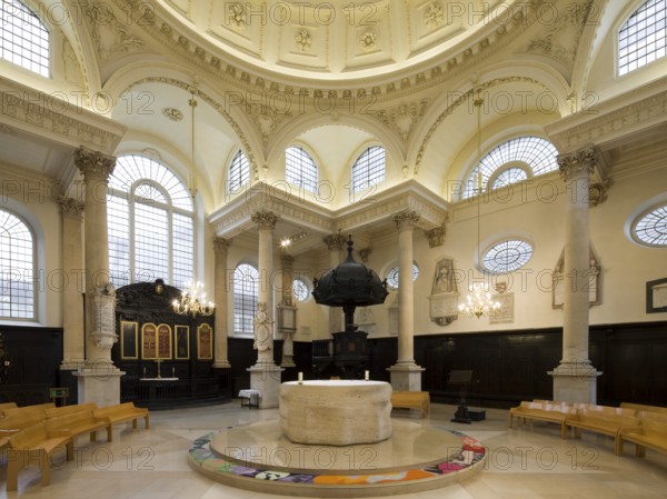 View to the south-east of the altar and pulpit, St., Sankt, Saint
