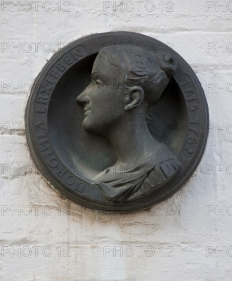 Place of work of the first female doctor DOROTHEA ERXLEBEN, 1715-1762, portrait medallion