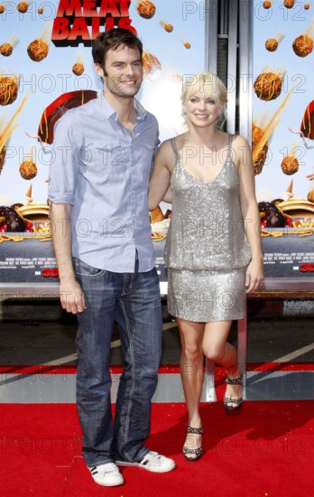 Bill Hader and Anna Faris at the Los Angeles premiere of 'Cloudy With A Chance Of Meatballs' held