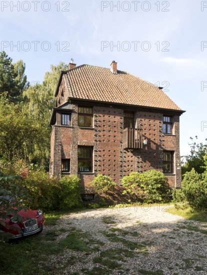 Pastern House, built in 1937 by Karl Buschhüter, east side