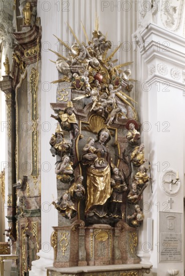 Right altar on the choir arch, St Anne, 1688, St, Saint, Saint