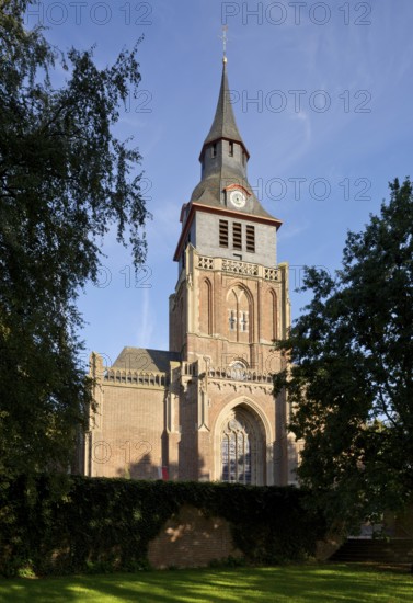 View from north-west, St., Sankt, Saint