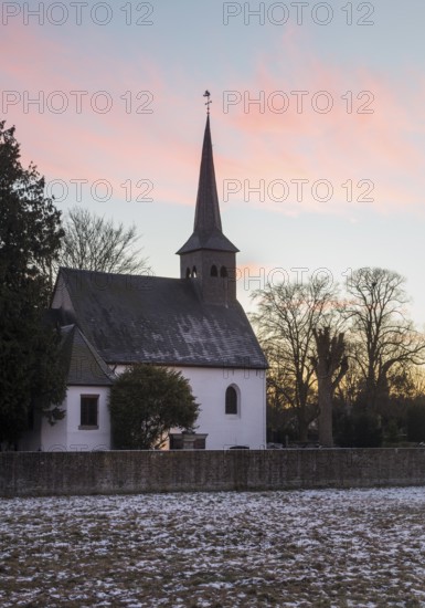 Erftstadt-Heddinghoven, Chapel of St Servatius