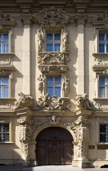 Bamberg Böttingerhaus portal axis