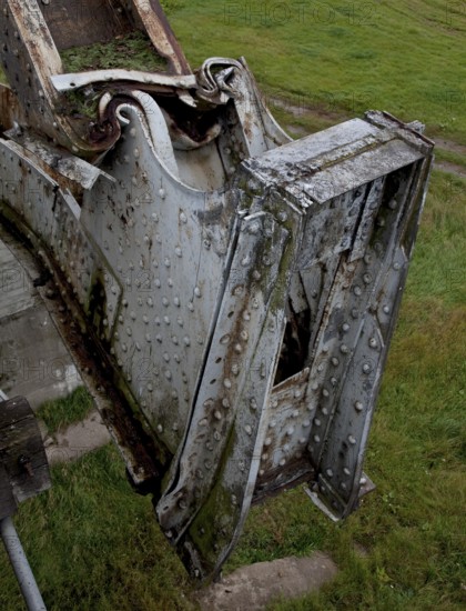 Built 1851-1857, deformation due to war destruction